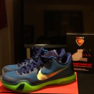 Nike Kobe X “Emerald City”